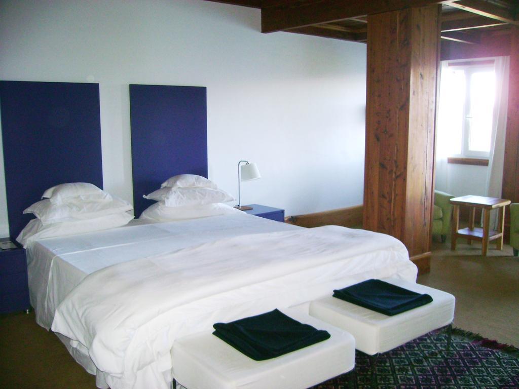 Hosteria Isla Victoria Lodge Room photo