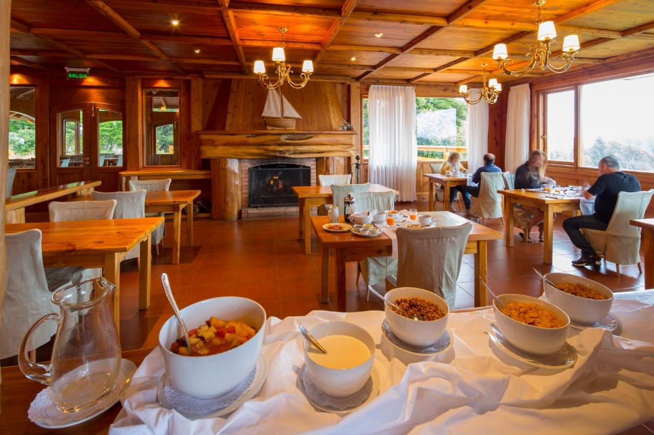 Hosteria Isla Victoria Lodge Exterior photo